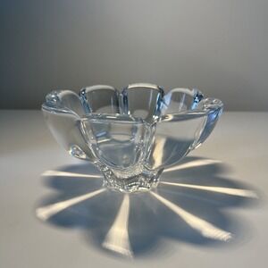 Crystal Glass Bowl Flower Petal Design Candy Trinket Dish Elegant‎ Decor